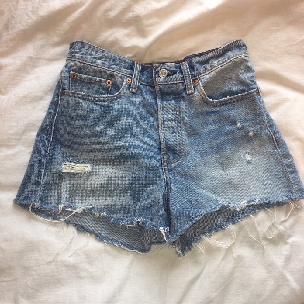 Levi’s High Waisted Jean Cutoff Shorts size 27